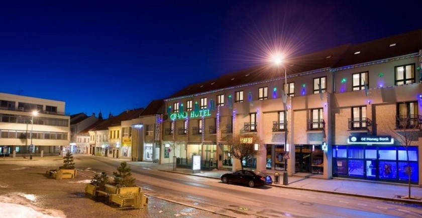 Grand Hotel