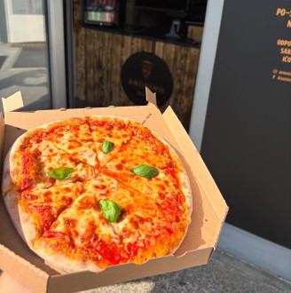 Anonimo pizza Třebíč