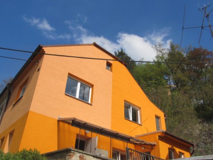 Pohled na penzion zvenku