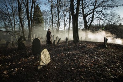 Filmové záběry z židovského hřbitova - Zádušní oběť