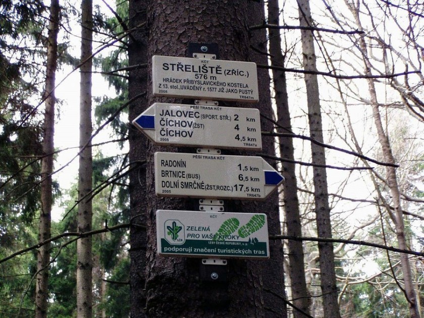 Na zříceninu Střeliště