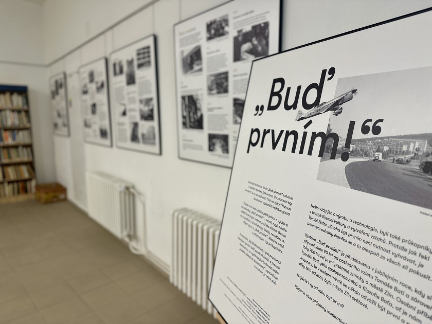 Výstava „Buď prvním!“ nově v knihovně